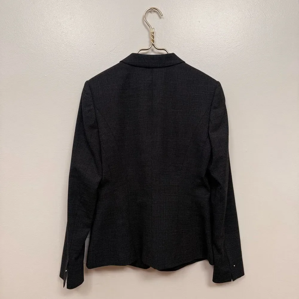 ✨ Hugo Boss Jewisa Two Button Tailored Jacket ✨